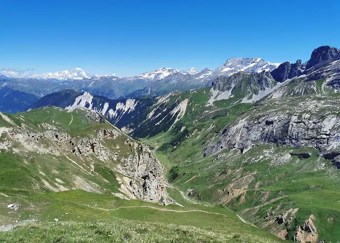 Alojamento de Acomodação e Pequeno-almoço Jardin D'angele D'hotes 3*